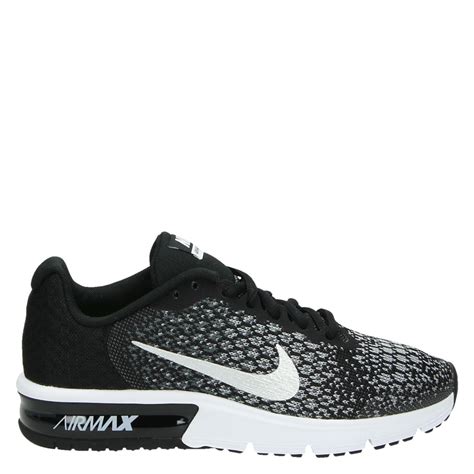 nike jongens schoenen.